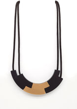 Carica l'immagine nel visualizzatore di Gallery, collana CLEO C. nero