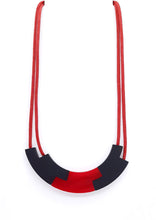 Carica l'immagine nel visualizzatore di Gallery, collana-cleo-c-rosso