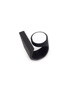 Carica l'immagine nel visualizzatore di Gallery, anello-ioio-bianco-nylon-3d-stampa-plexiglas