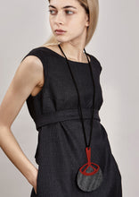 Carica l'immagine nel visualizzatore di Gallery, ventaglio-jap-paglia-plexiglas-rosso