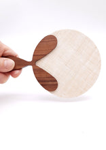 Carica l'immagine nel visualizzatore di Gallery, ventaglio-paglia-jinko-legno