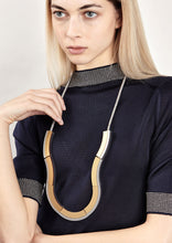 Load image into Gallery viewer, collana-serpentine-oro-argento-plexiglas