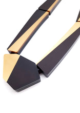 Load image into Gallery viewer, collana-shine-nero-oro-plexiglas
