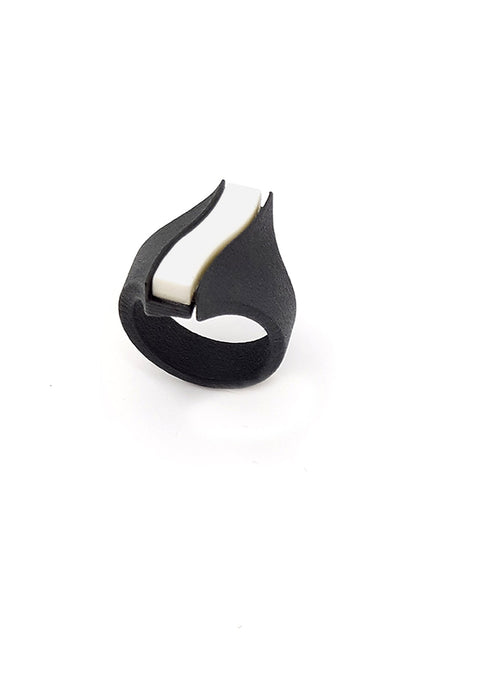 anello-serpentine-bianco-nylon-3d-plexiglas